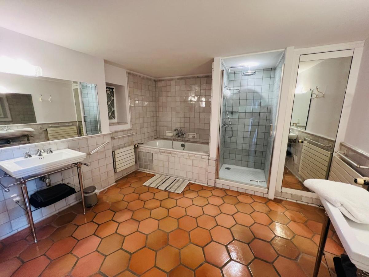 Penthouse Studio Privée Couple ou Famille- La Maison Searle à Tourtour Esterno foto