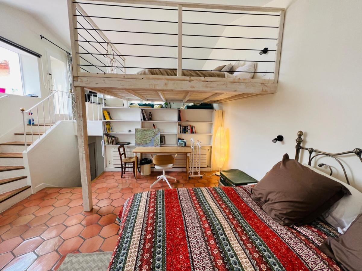 Penthouse Studio Privée Couple ou Famille- La Maison Searle à Tourtour Esterno foto